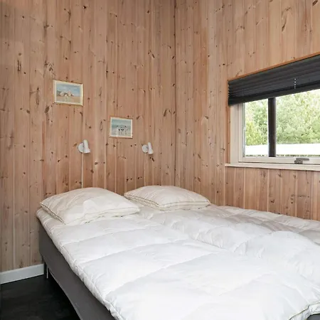 Nyaraló 6 Person In Hojslev-by Traum