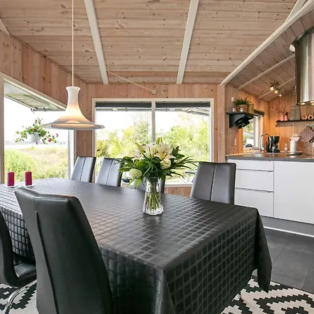 6 Person In Hojslev-by Traum Bøstrup